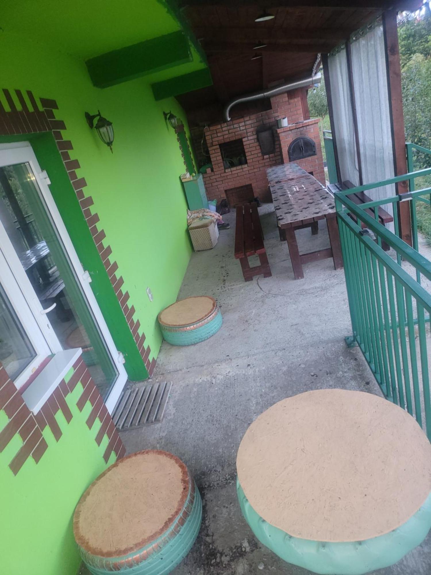 La Capra Vecinului Villa Oglinzi Ngoại thất bức ảnh